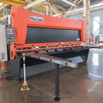 eskillotina hidraulikoa zizailatzeko makina salgai