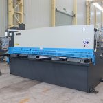 Xafla hidrauliko metalezko xilotze ebaketa makina metalezko xafla zizailatzea, metalezko ebaketa makina