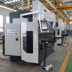 Prestatzeko soldadura hidrauliko handiko soldadura robota